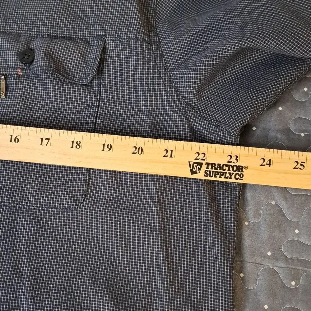 The North Face Men's Blue Short Sleeve Shirt size large